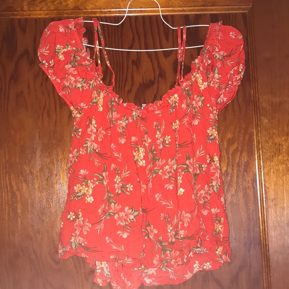 American Eagle Top - Picture 3 of 3